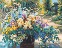 Большой букет полевых цветов на деревенской дороге